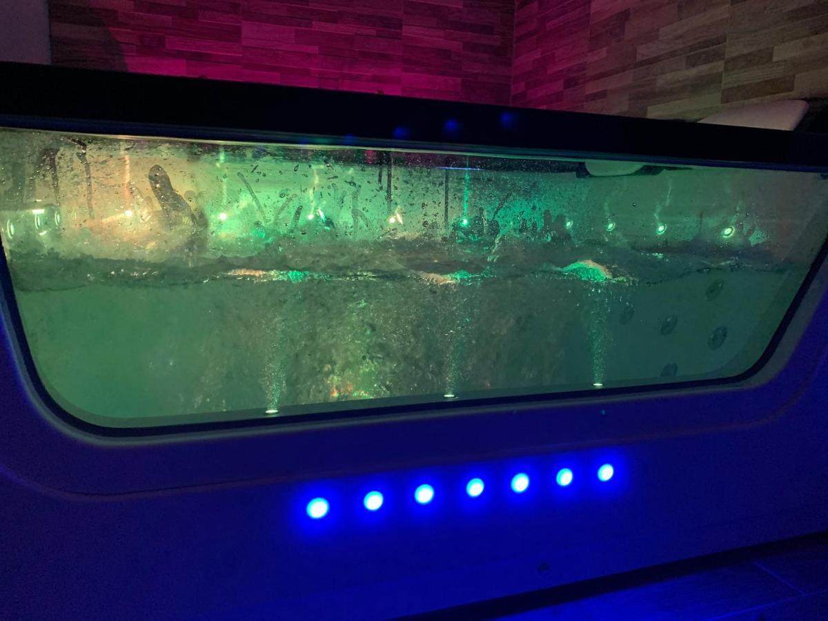 Appartement Cosy Jacuzzy Luxe Gare De Toulon Eksteriør bilde
