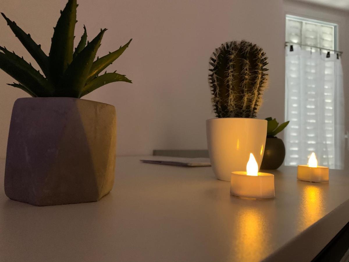 Appartement Cosy Jacuzzy Luxe Gare De Toulon Eksteriør bilde