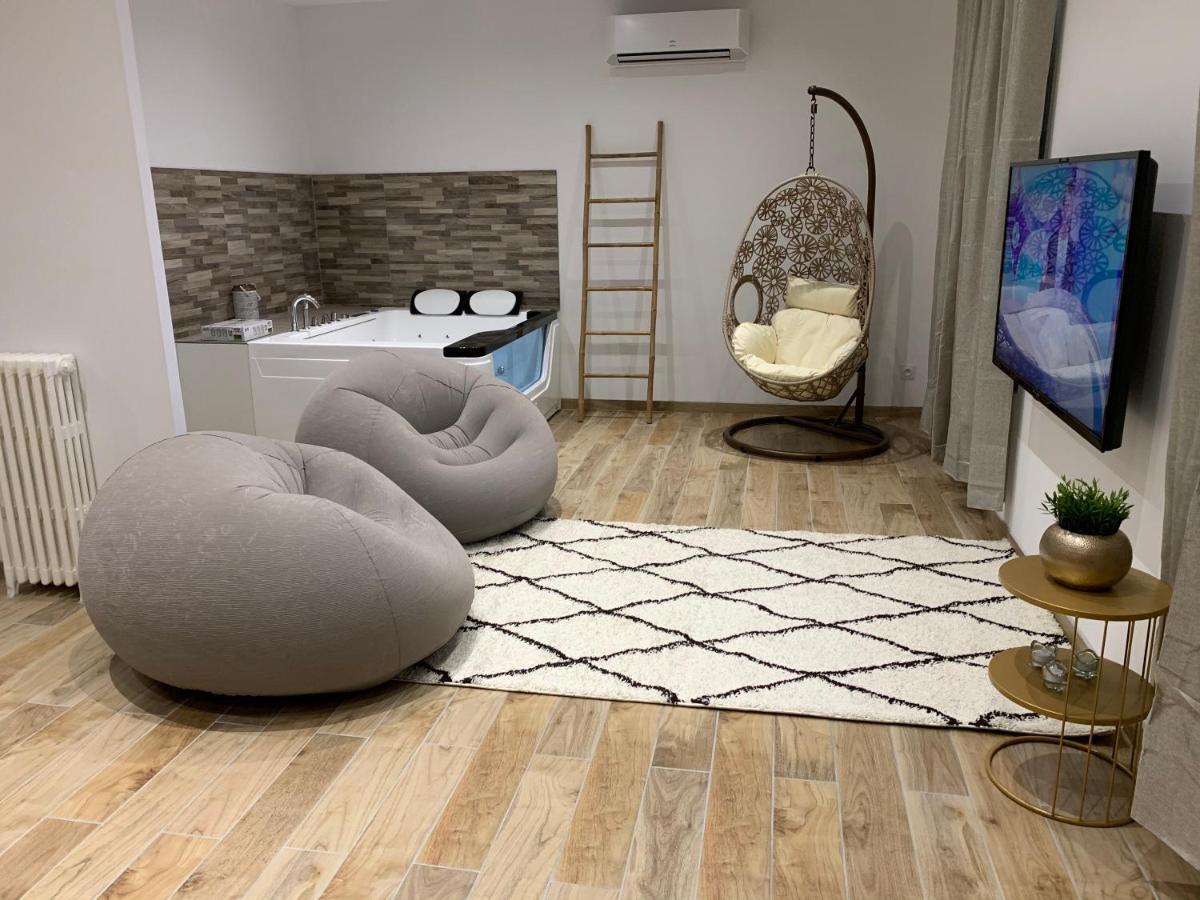 Appartement Cosy Jacuzzy Luxe Gare De Toulon Eksteriør bilde