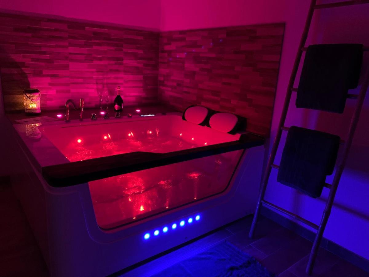 Appartement Cosy Jacuzzy Luxe Gare De Toulon Eksteriør bilde